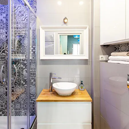 Klimatyczny Indigo W Pieknej Kamienicy * Vratislav