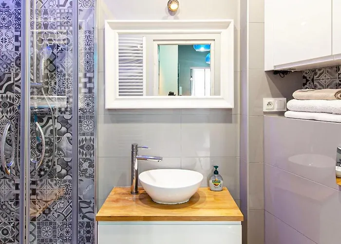 Klimatyczny Indigo W Pieknej Kamienicy * Vratislav