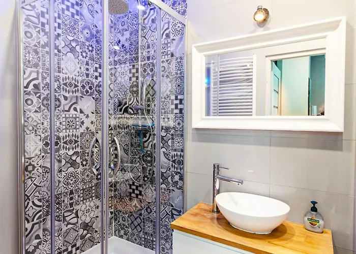 Klimatyczny Indigo W Pieknej Kamienicy Apartmán *